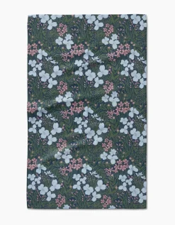 GEOMETRY White And Green Meadow Tea Towel