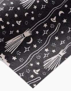 GEOMETRY Witches Broom Not Paper Towel