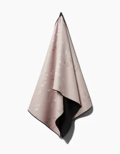 GEOMETRY You Grow Girl Yoga Towel